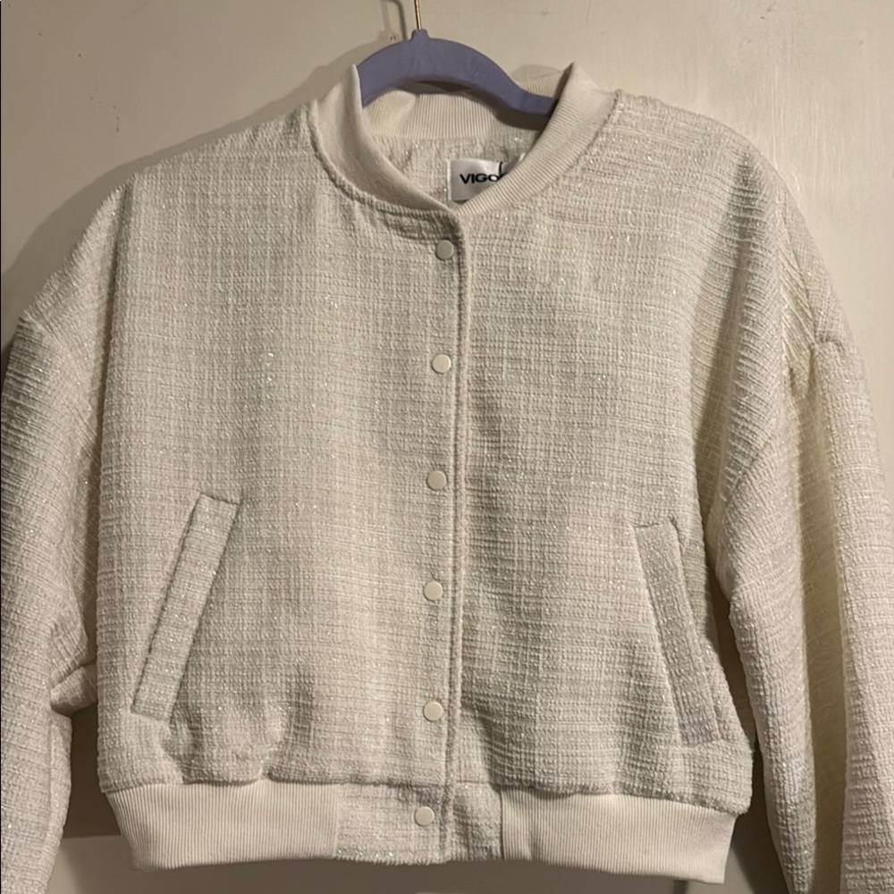 Vigoss Cropped Cream Bomber Jacket with Textured Design & Sparkle Sz Small